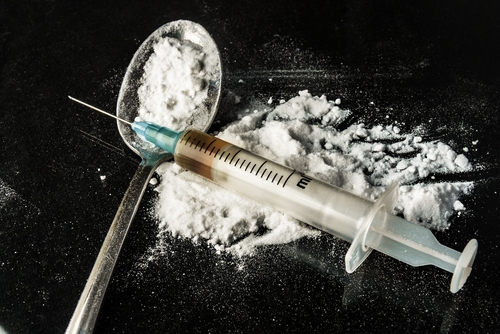 f9e956cb350d95638392_heroin1.jpg