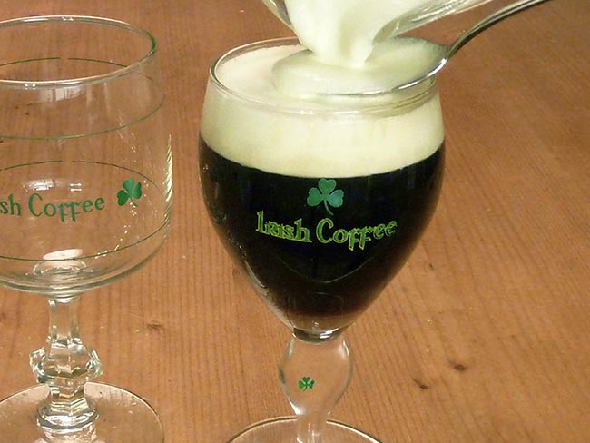 834b3fdbd4825867dfaf_63892c9f42d144cdb1bb_MI_Irish_Coffee_glass_wiki.jpg