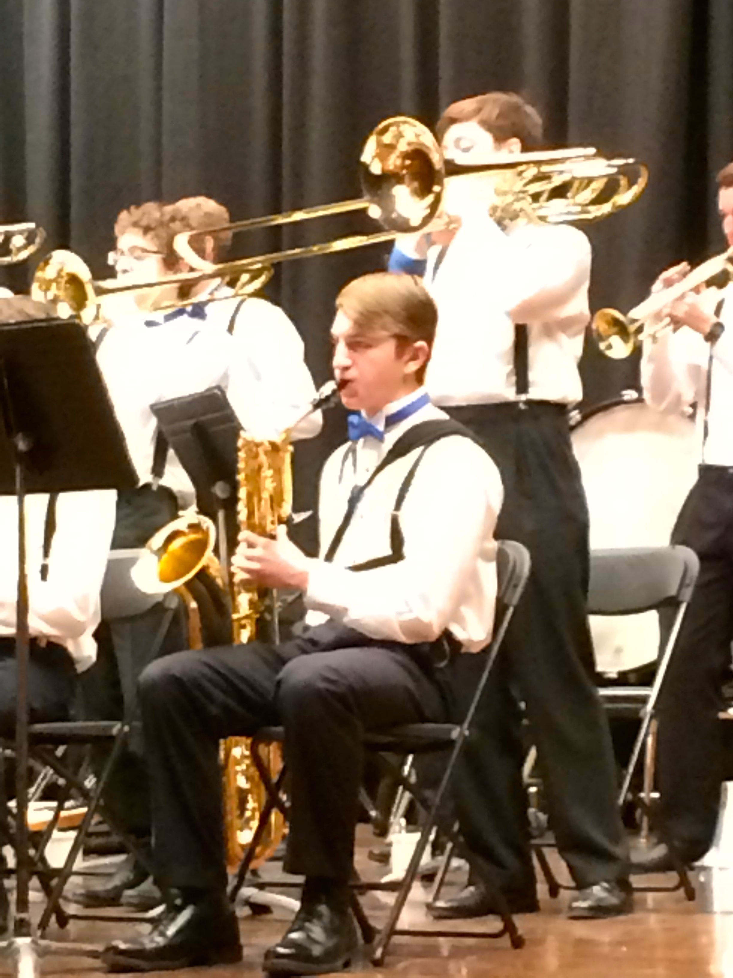 1a0ca94e49692e9eabb6_d3353965b5b5059e5ad2_Bari_Saxophonist_Sean_O_Donnell.jpg