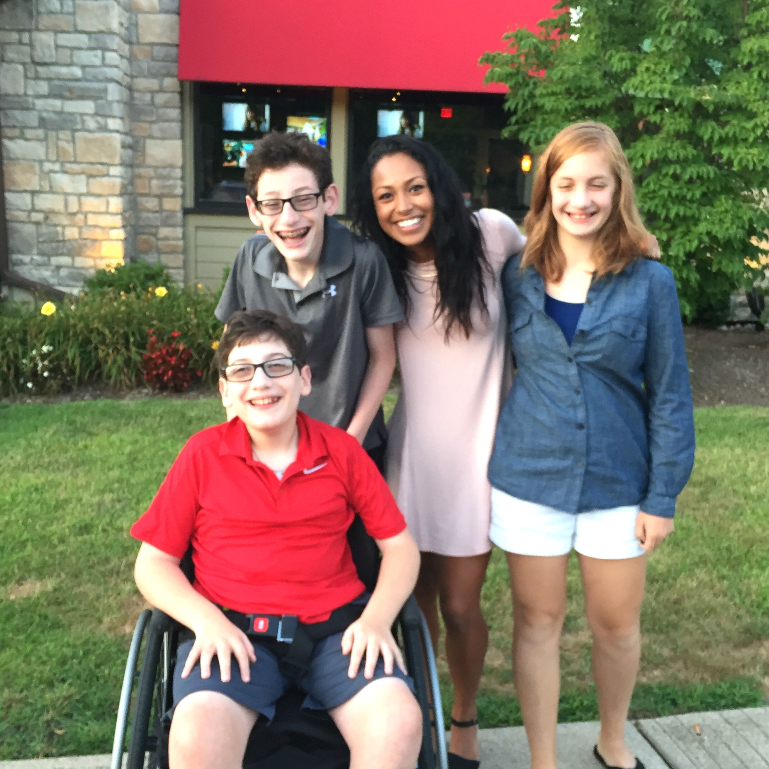4b3ba14a99a275c56c31_kids2.jpg