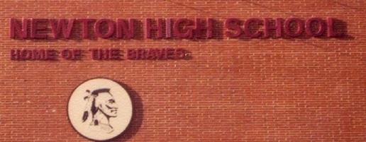 2b19f02b698fb7d507f9_nhs_school.jpg