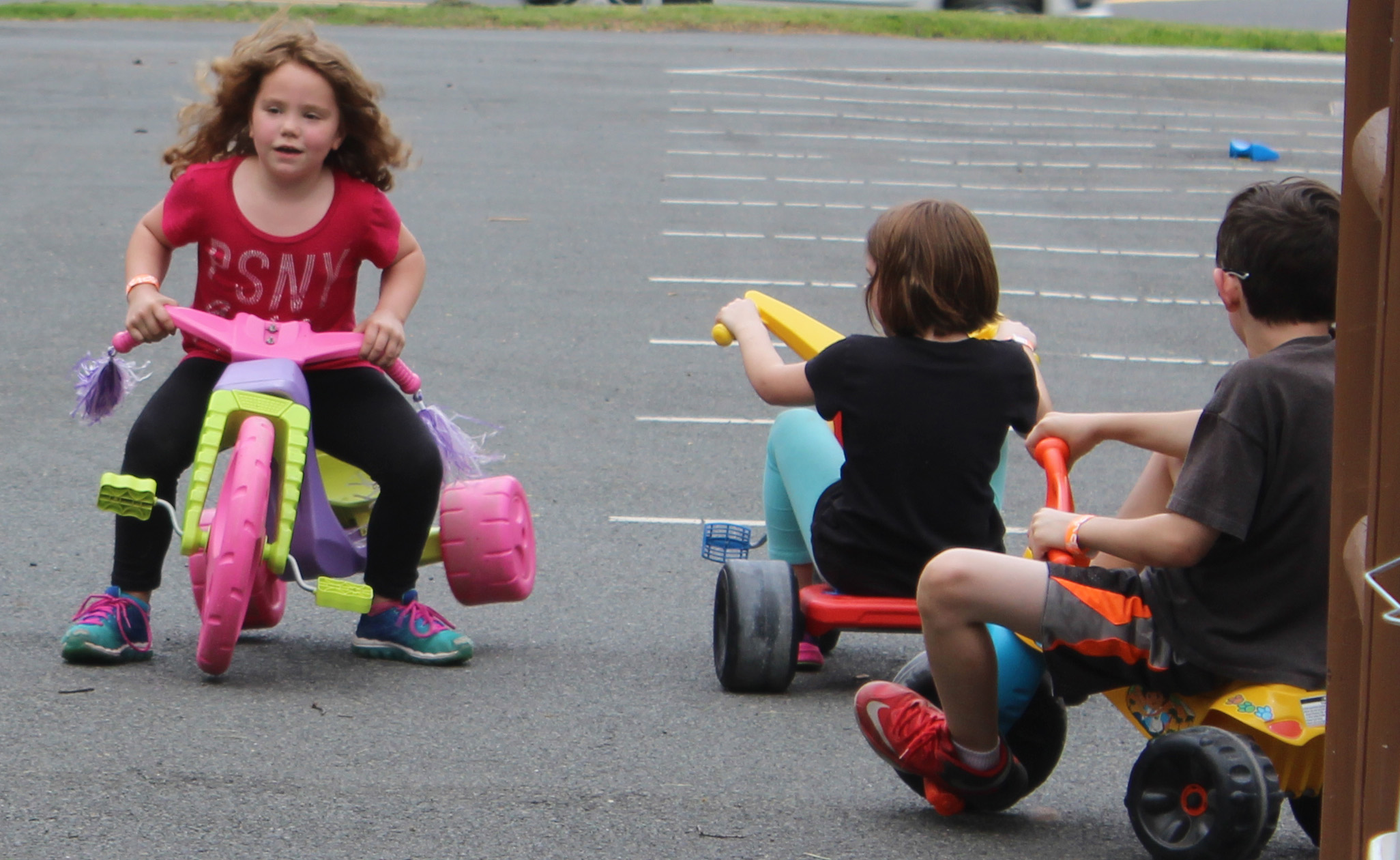 0d798f847f58ba42c92b_BigWheelRaces.jpg