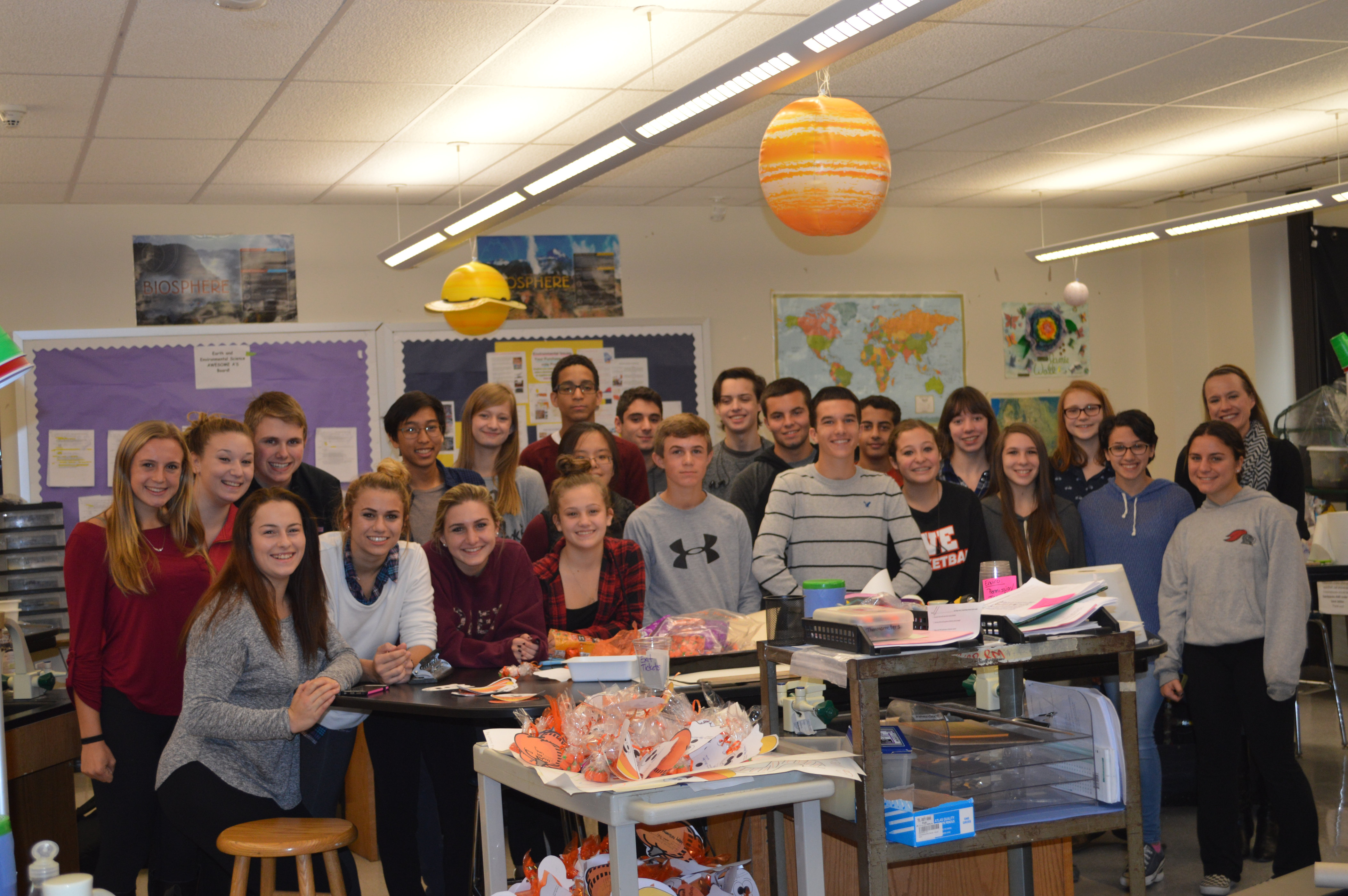c185a7372d2dd50a292f_8bbd96cca8d2564f9802_West_Essex_STEM_club_group_photo_1.jpg