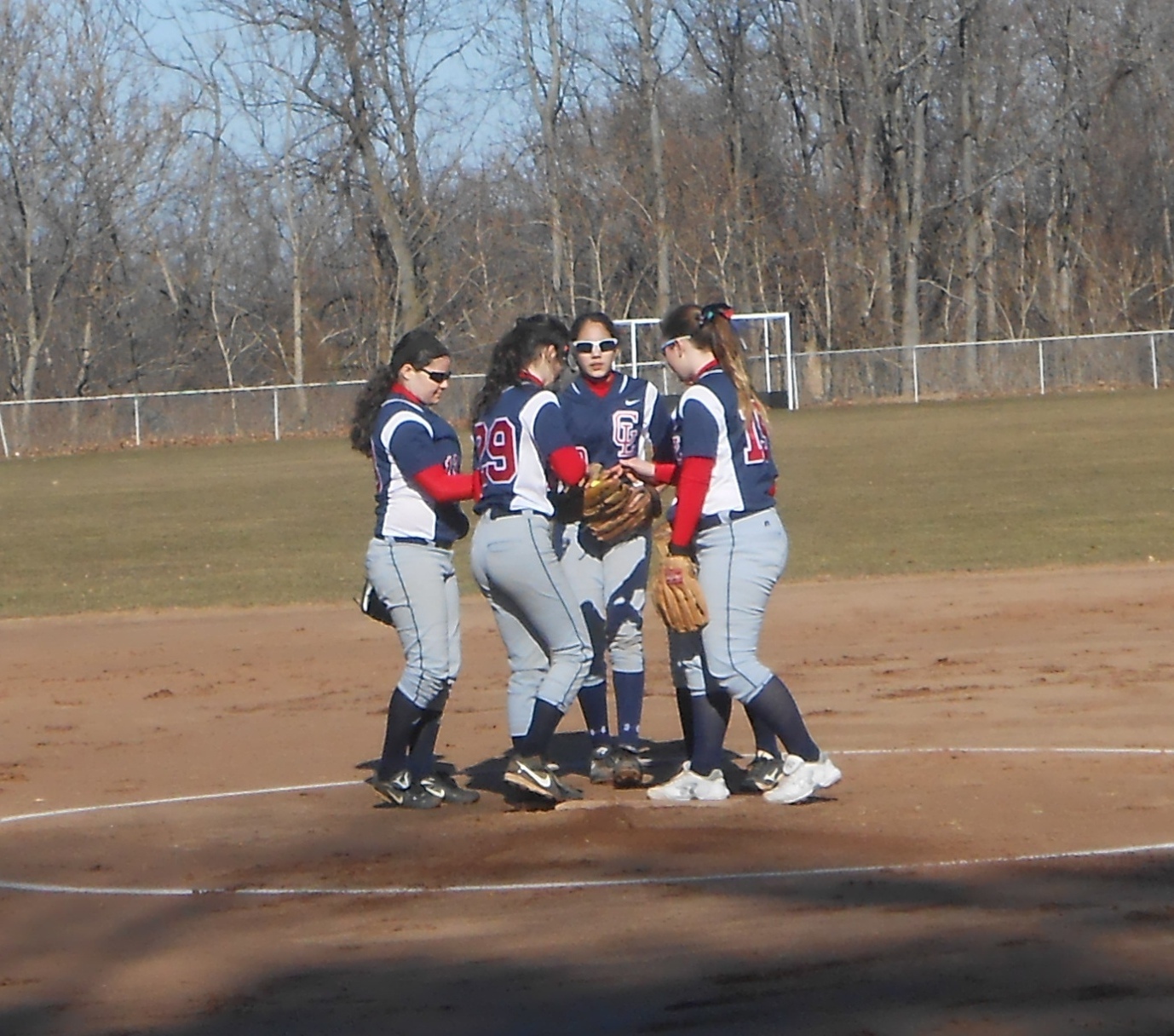 392b4e105b471ba3e434_SOFTBALLHONORS.jpg