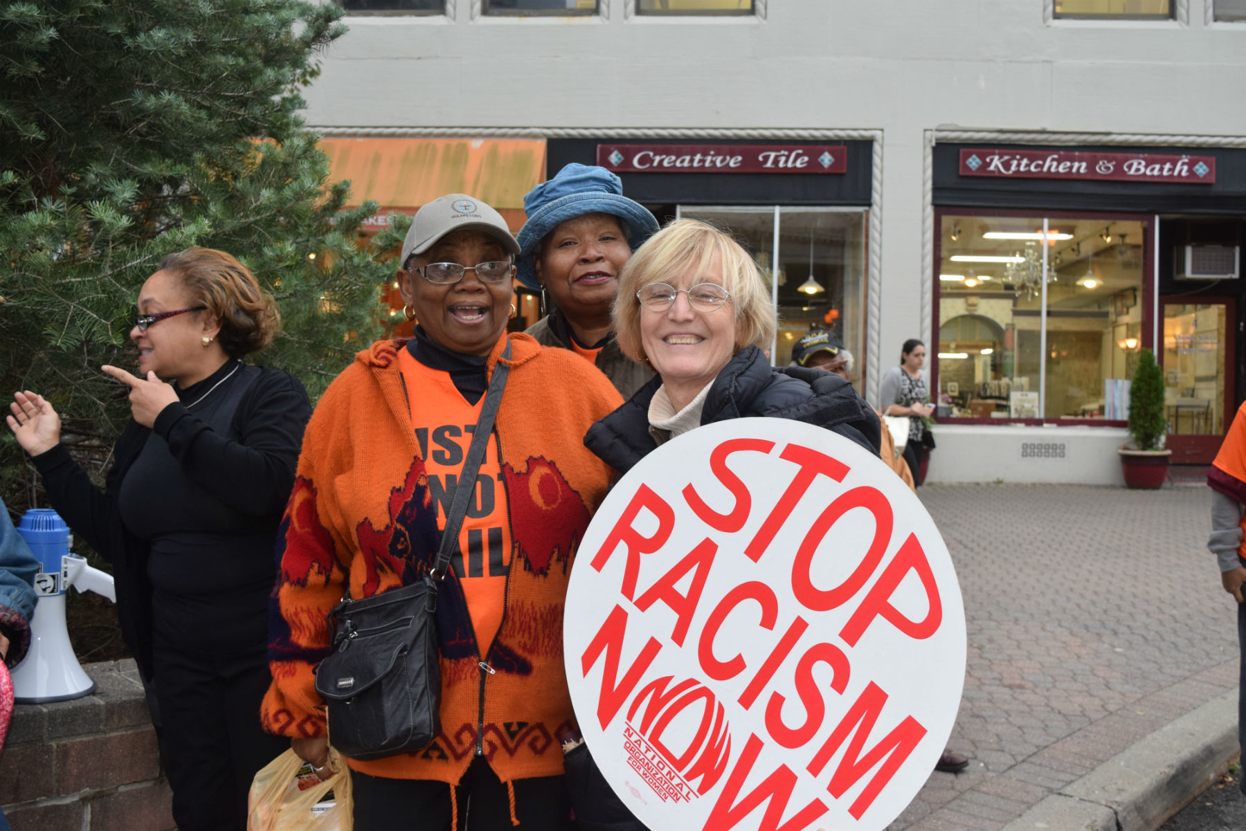 ed891f2146b7827de4a9_end.racism.jpg