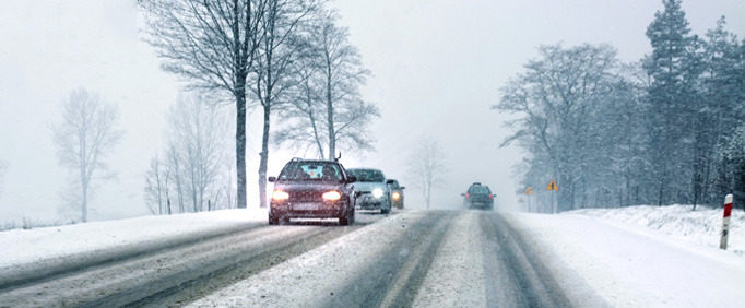 7b0c3dbe5c667ea86694_Driving-in-Snow__1_.jpg