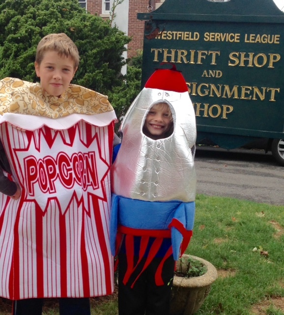 b4a778e122e7308e8f5d_069fa2594256cb8fe8d9_halloween2015.jpg