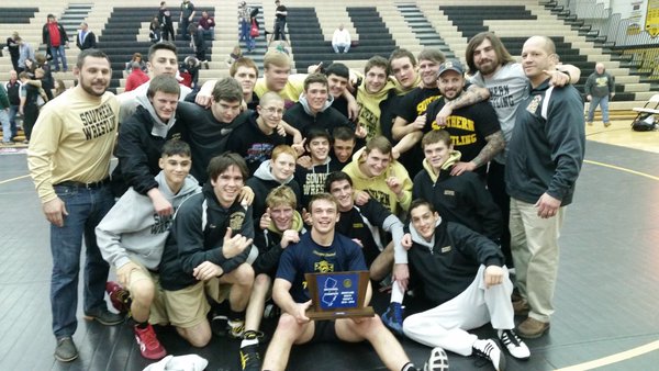 8511e1edfd446359ef2c_sJ_V_champions.jpg