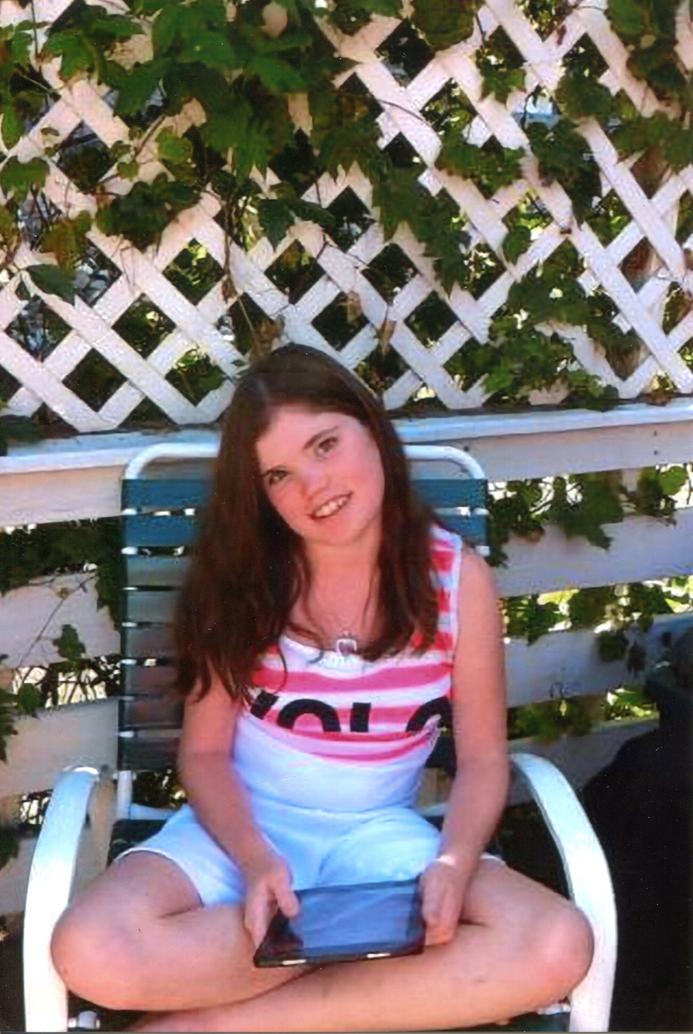b4620e5da93e2ff090e1_nicole_rublick_color.jpg
