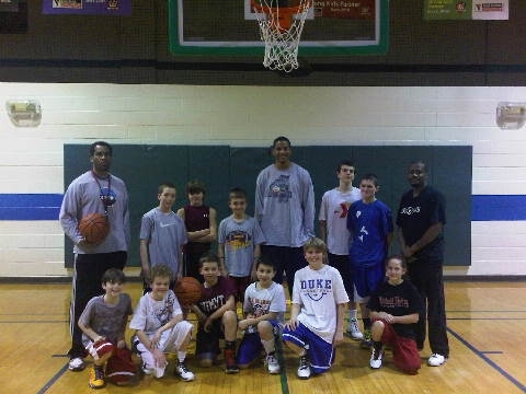 b8f6476cfb31127be09c_wellington_20smith_20and_20y_20u12_20basketball_20team.jpg