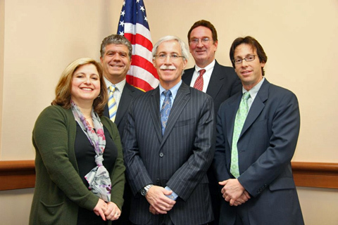 d41c50ea95196e6a3566_38588eb39dafab227a8120ee62e96ad0council.jpg