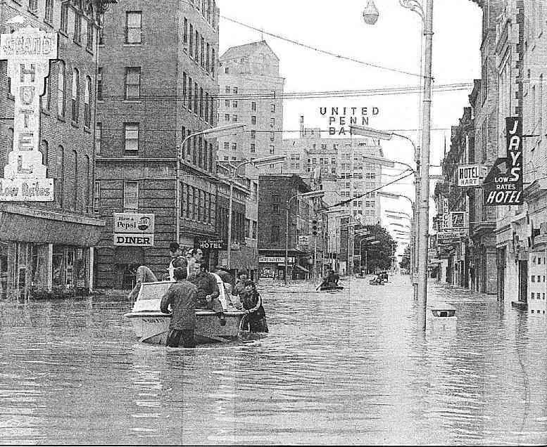 0ada5a8af456aeaecf56_49c8afc25cd2029d7fc3c8a1d87dc203flood.jpg