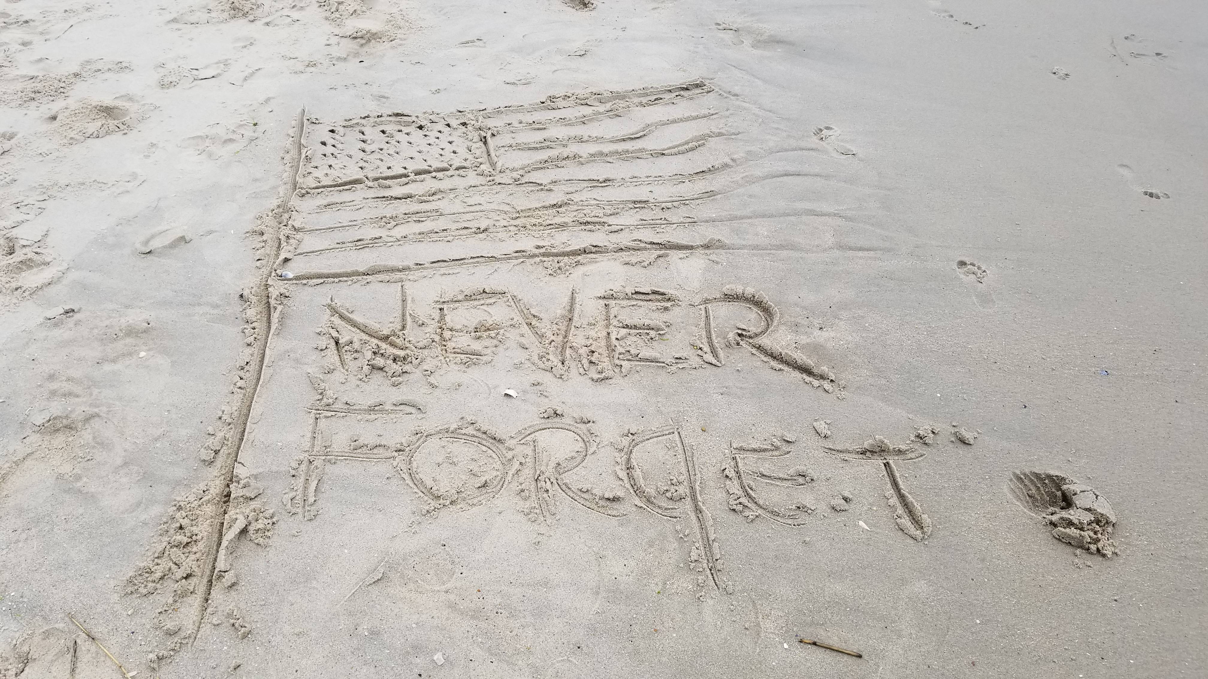 Eec934bd27aed687f039 memorial day 5
