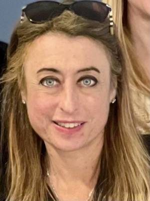 Obituary_e9ebd1408c9dcfbc8202_421e9f62ba71609bf741_carapucci