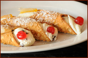149a1667815118d8356f_canoli.jpg
