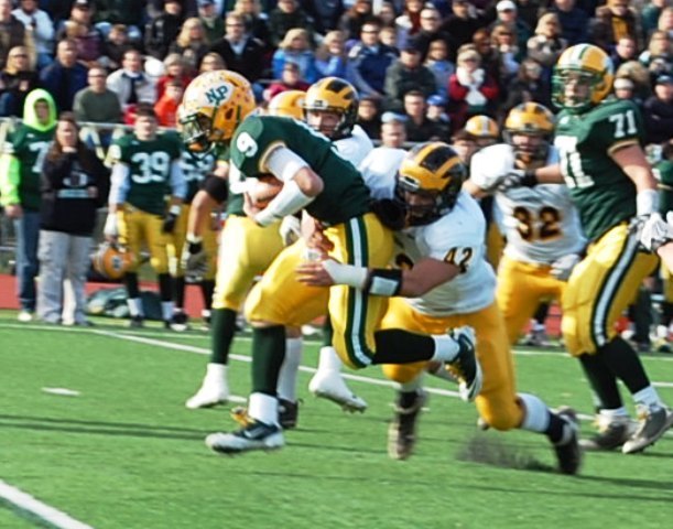 2374d08086e06cc6edb2_football.jpg