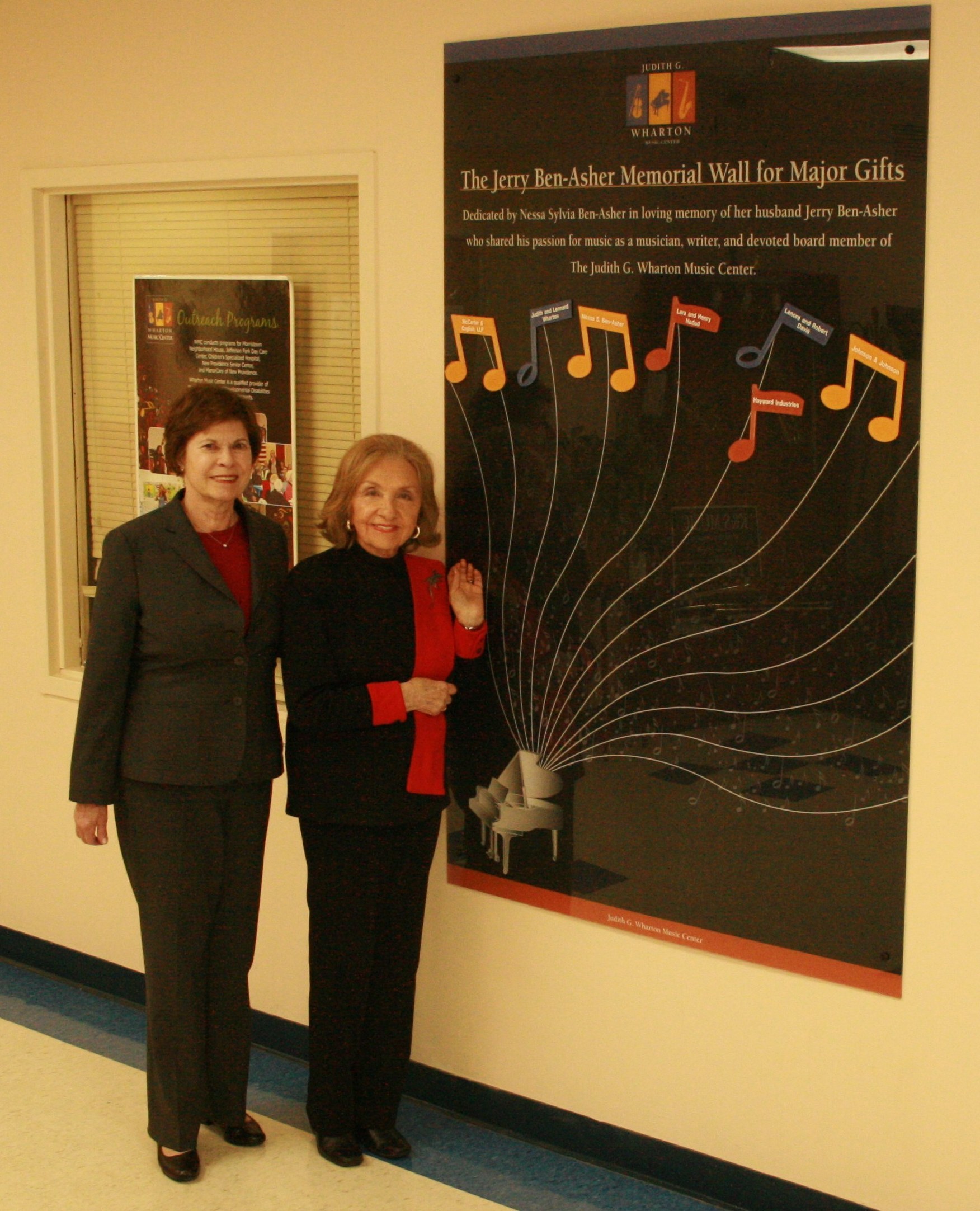 24281f8e5a39d0241e27_judy_and_nessa_b-a_memorial_wall_dedication_0512.jpg