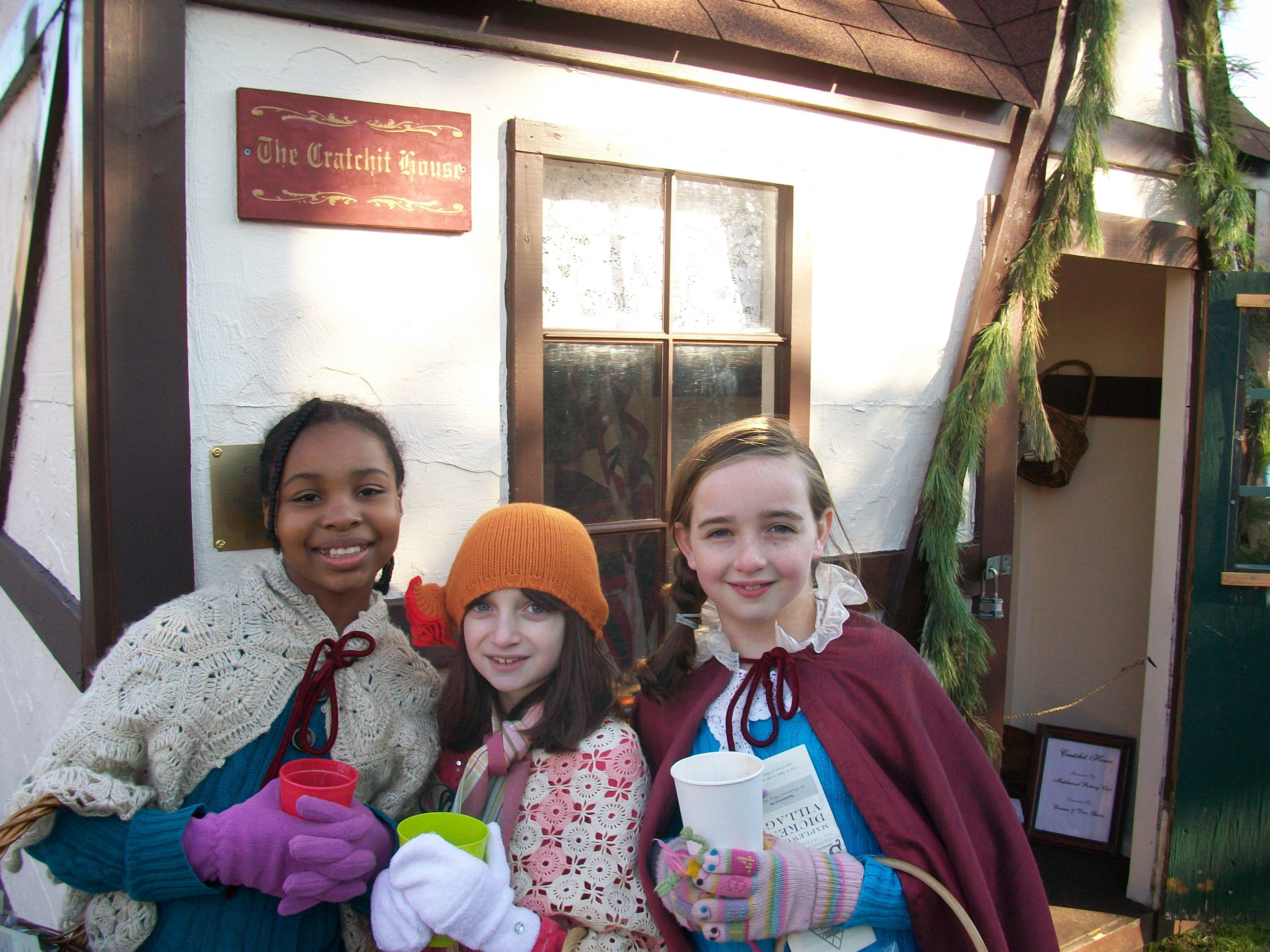 2d4e8bd3a7a6728a4232__from_left__nyasha_hayes__josie_schwartzberg__sadie_tuohy-girl_scouts_of_maplewood.jpg