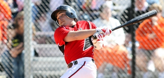 403abfad9b2a4dcf9f8d_puttress_swing.jpg