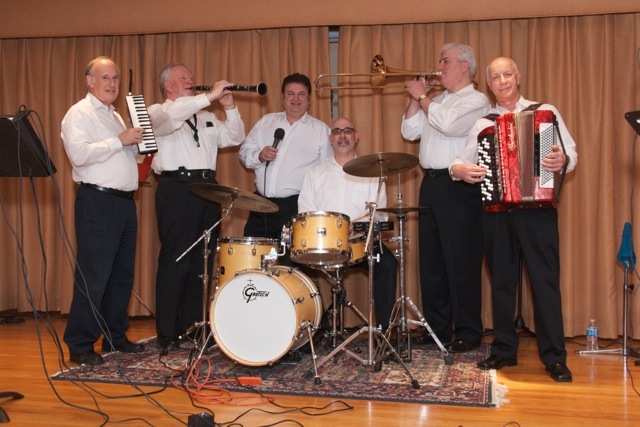48f7f2a1f1b025ea07ce_The__Lehaim__Klezmer_band_.jpeg