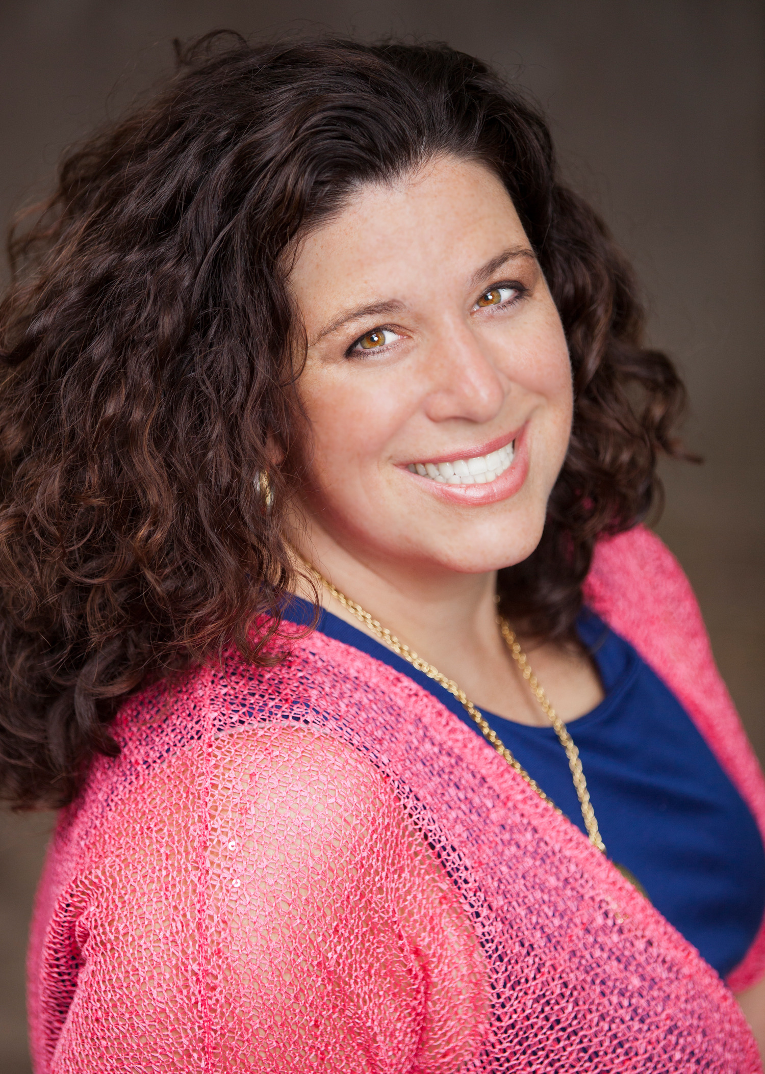 7e5711c83ca772fd9aef_jennifer_griola-5x7.jpg