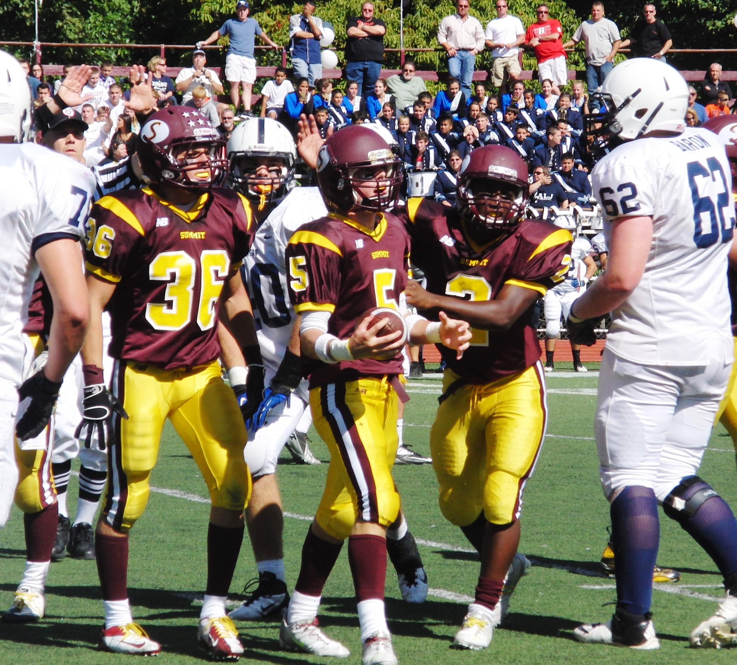 8885868055c0b9fc7faf_badgley2.9-15.jpg