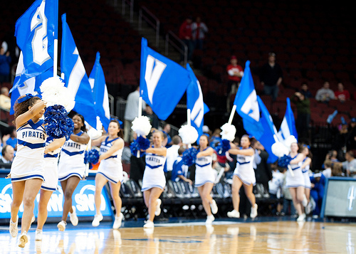 a07150dd46dfb93c1e0c_shu_cheer.jpg