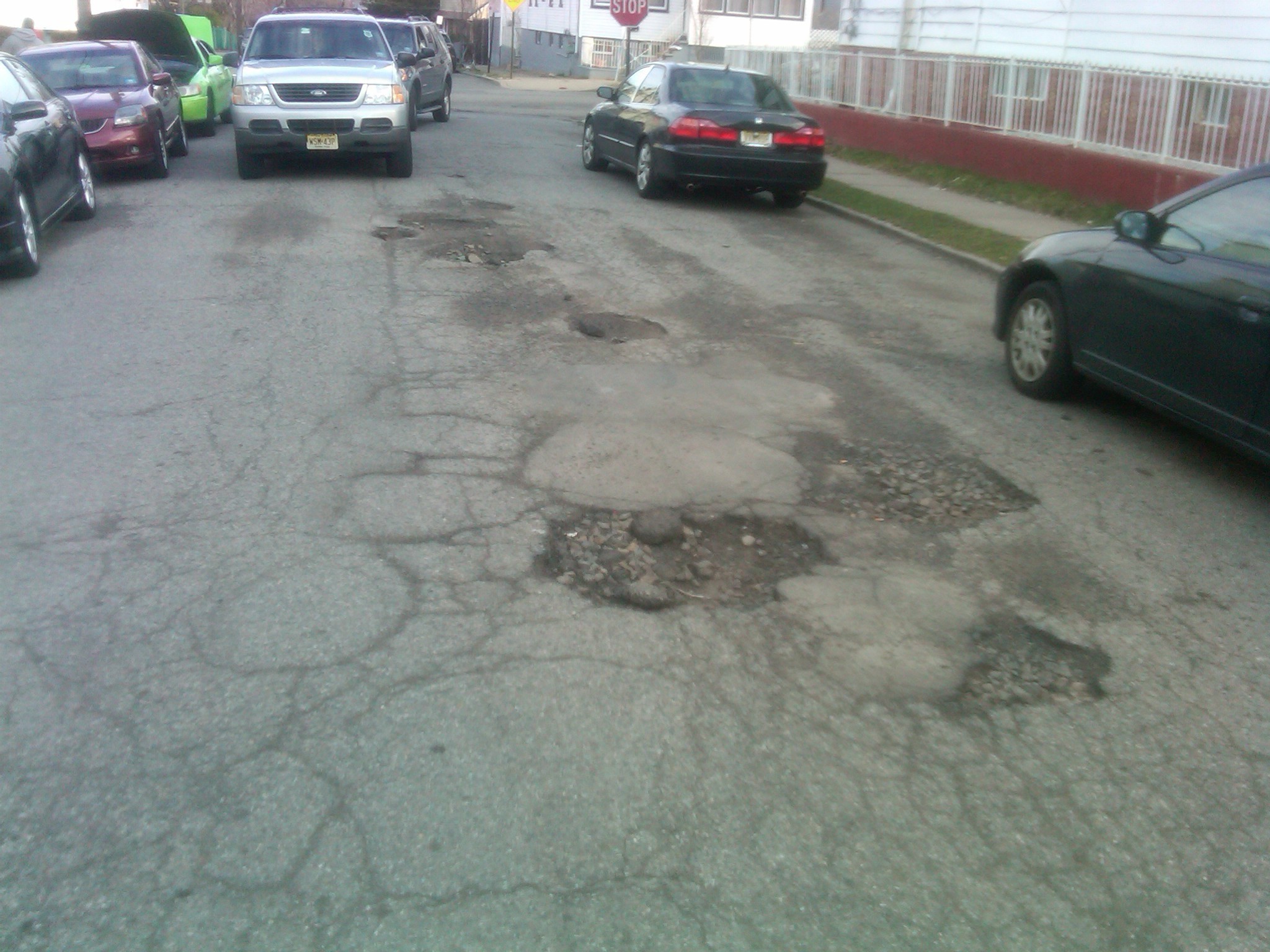 d0d88694516a85799aaf_potholes.jpg