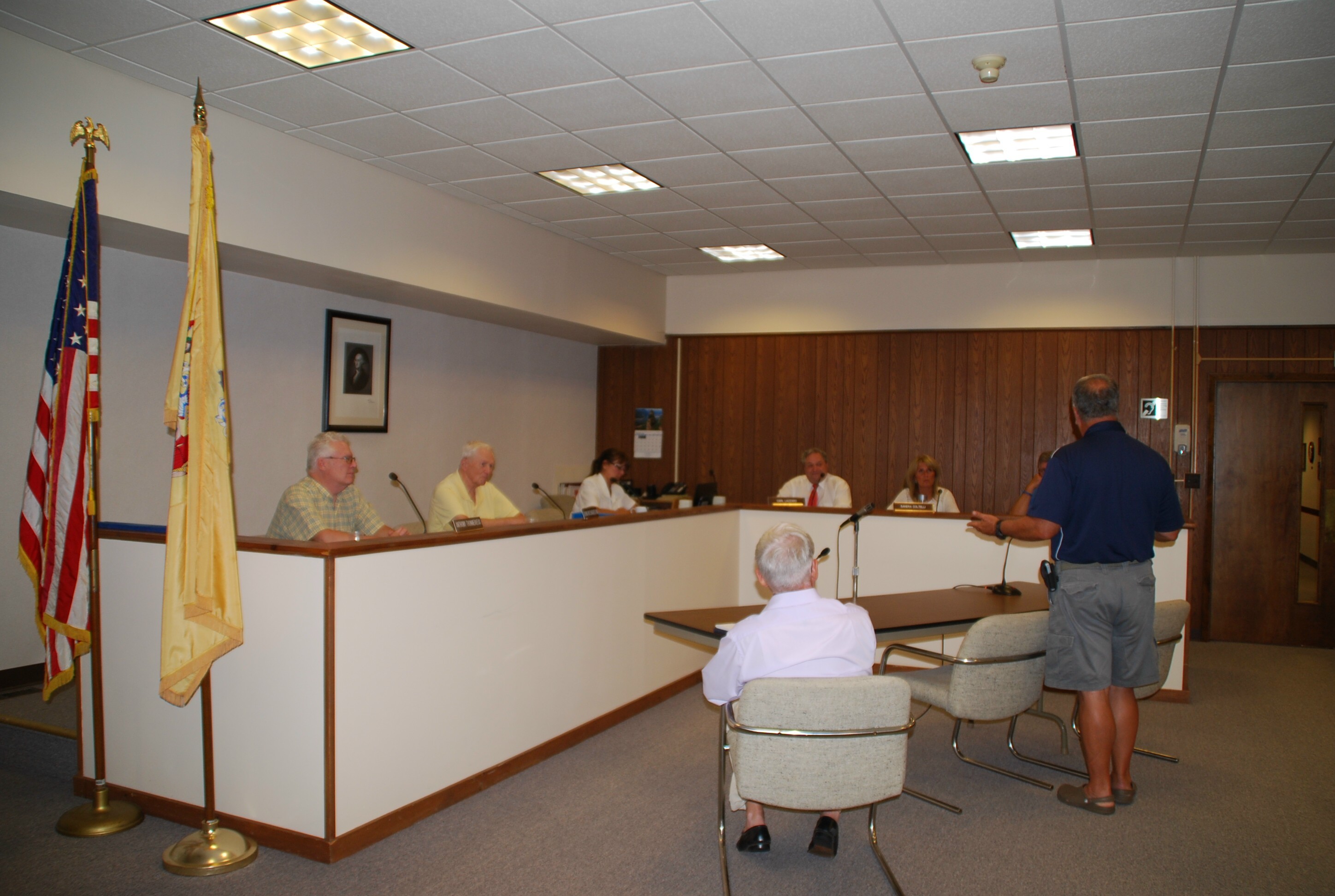 d3dca637a1912b579347_committee.jpg