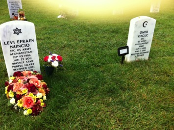 d999f2002fb4be836140_grave.png