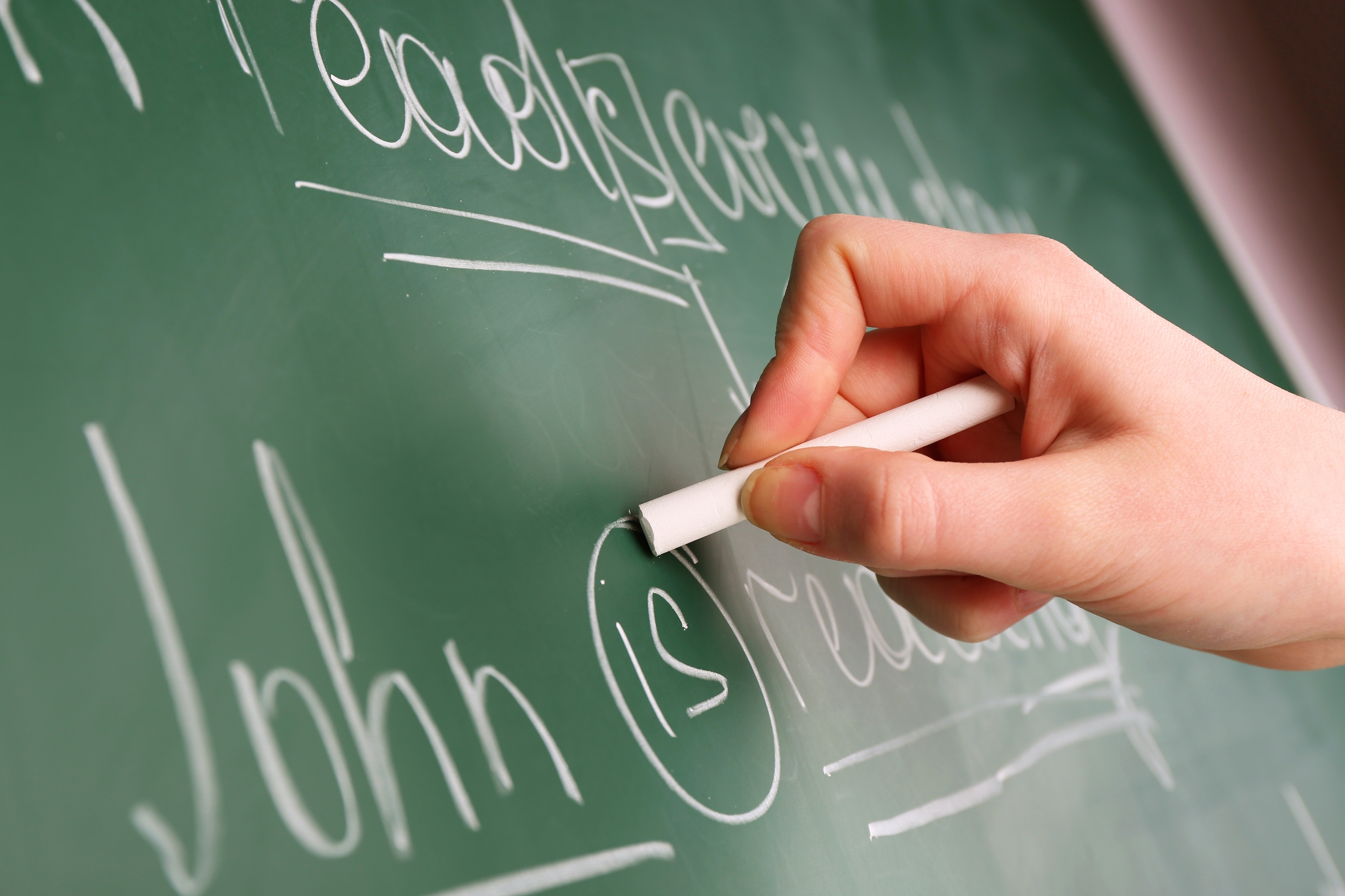 2aae1de1c67f531db4e4_7b14e3beb8393e379b5d_School.jpg