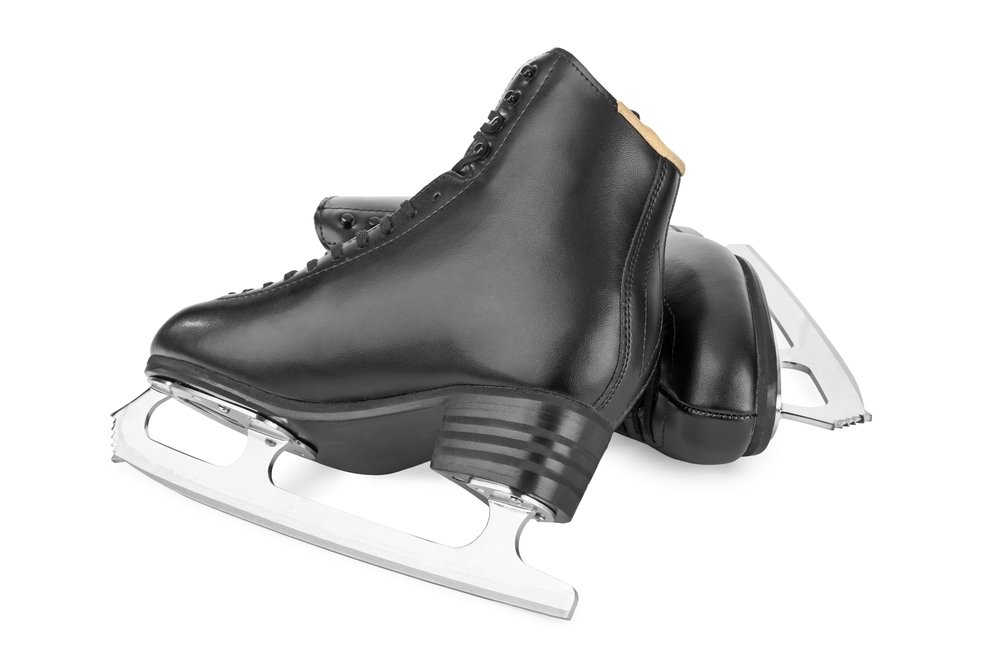 e6d9e1ca6cd1b0e115a2_Skating_3.jpg