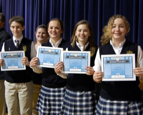 7af2c9e57ca44b23c5d1_sciencefair.jpg