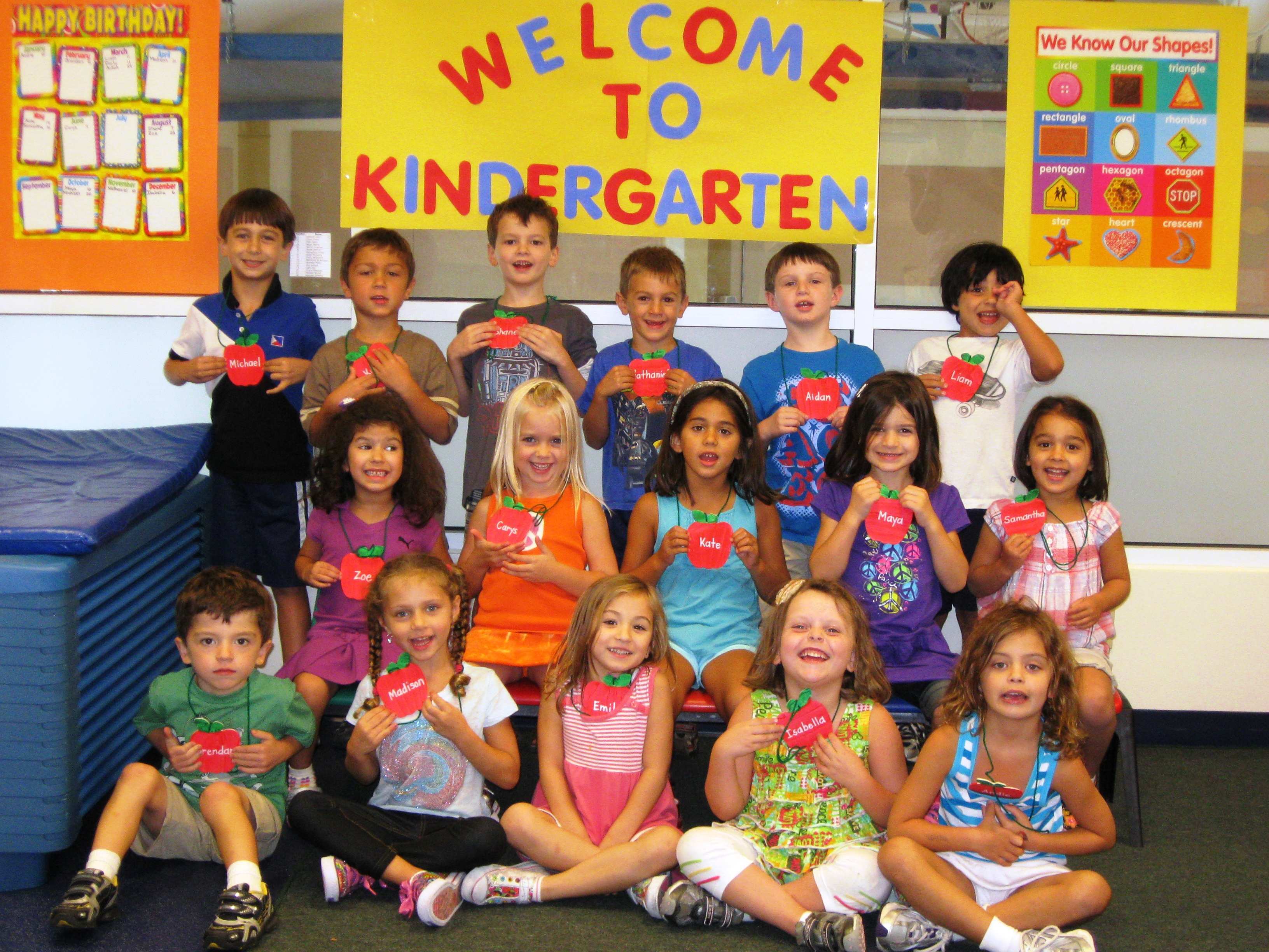 0c01fd5c25b0d2b73692_preschool_apples_2011.jpg